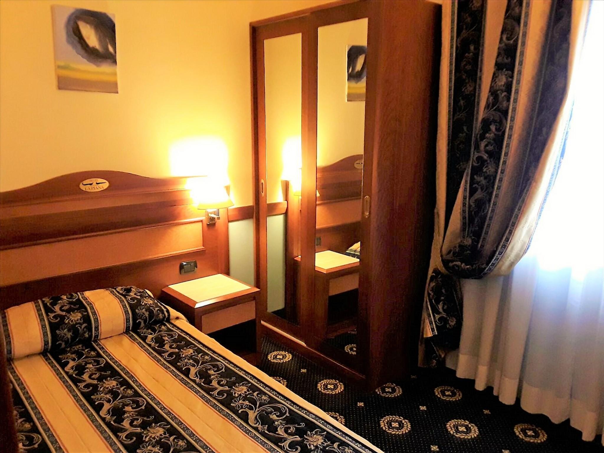 Hotel Ristorante La Piana Telese Terme Экстерьер фото