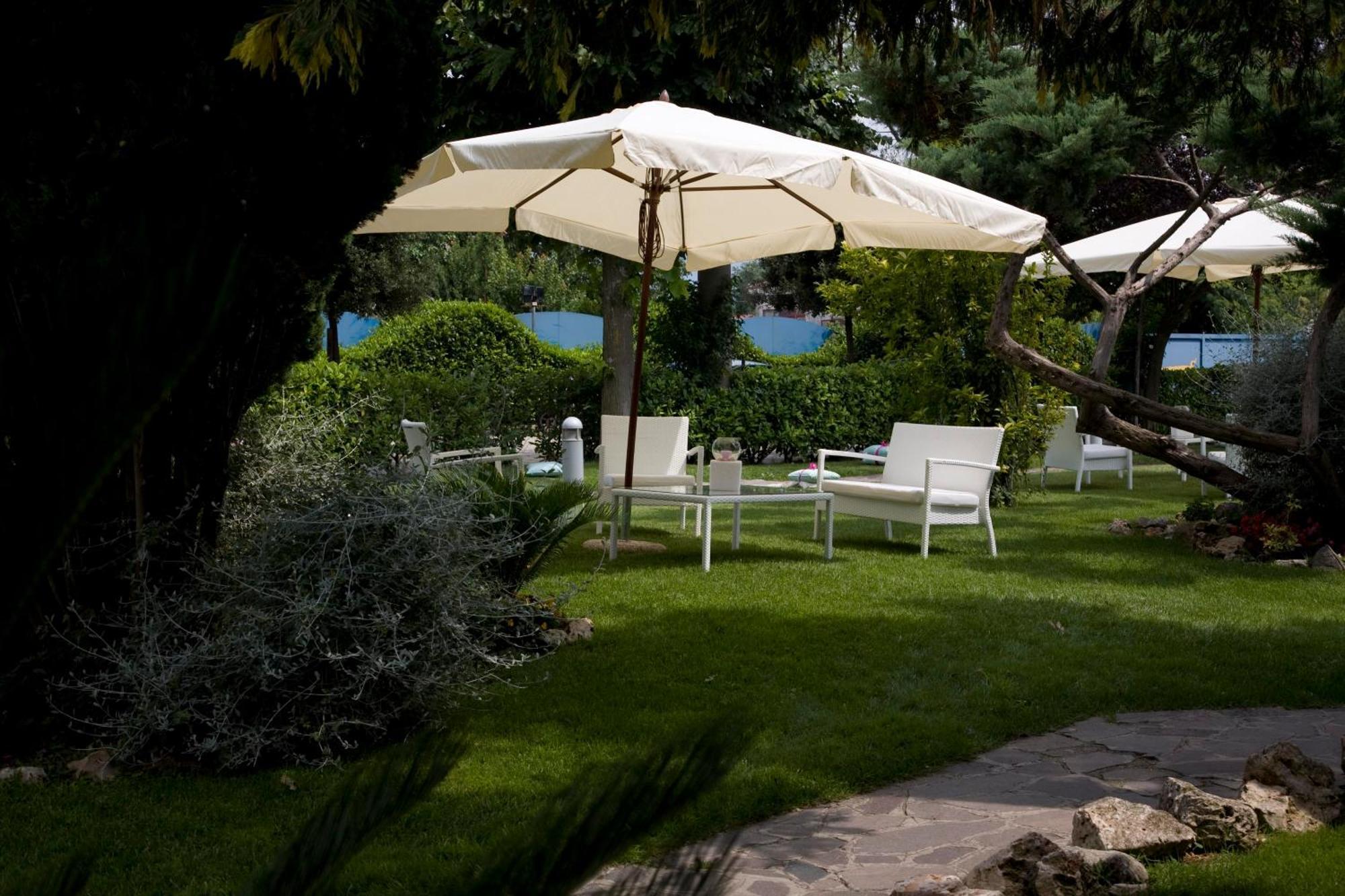 Hotel Ristorante La Piana Telese Terme Экстерьер фото