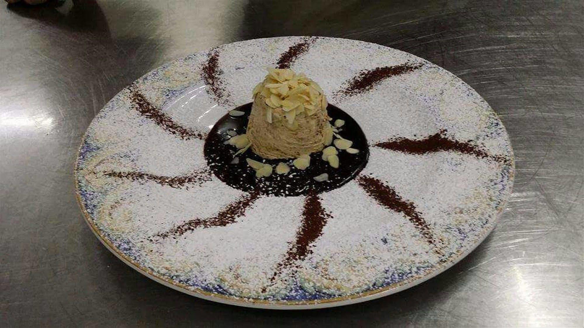Hotel Ristorante La Piana Telese Terme Экстерьер фото